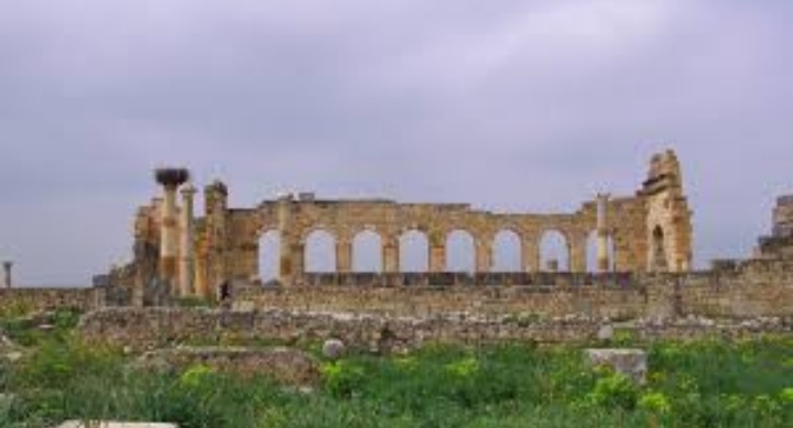 VSI3 – Voyage Scolaire International : Exploration de Fès, Meknès, Volubilis et Moulay Idriss Zarhoune pour élèves étrangers