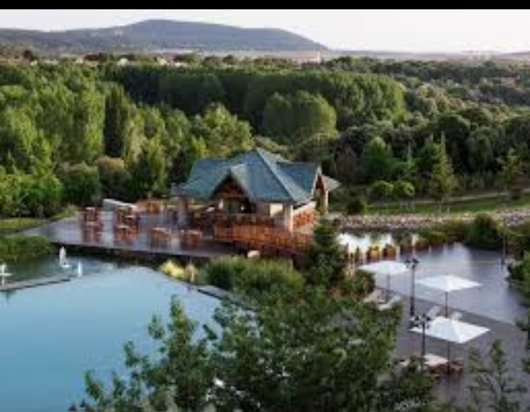 VS9 – Voyage Scolaire : Exploration de Fès, Ifrane, Meknès, Oualili et Moulay Idriss Zarhoune