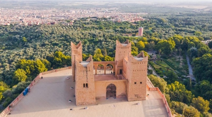 VS10 – Voyage Scolaire : Découverte de Beni Mellal, Ouzoud et Ain Asserdoun