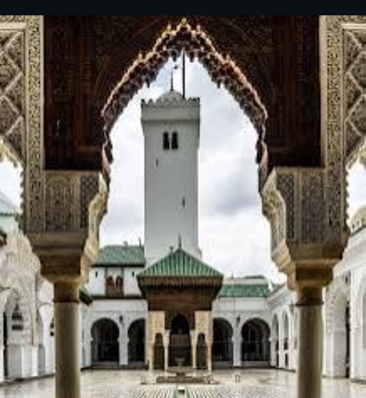 VSI3 – Voyage Scolaire International : Exploration de Fès, Meknès, Volubilis et Moulay Idriss Zarhoune pour élèves étrangers