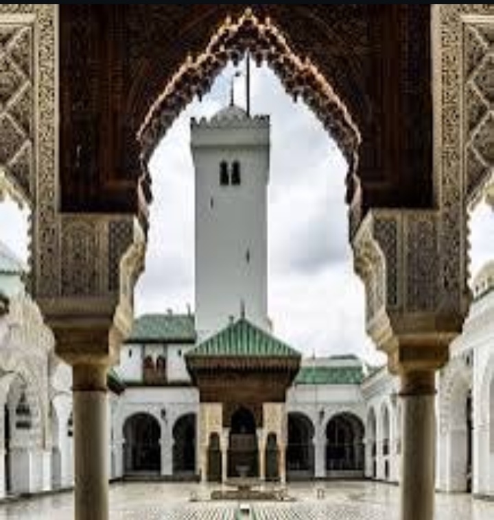 VSI4 – Voyage Scolaire International : Découverte de Fès, Ourd Zagh, Ouazzane et Chefchaouen pour élèves étrangers