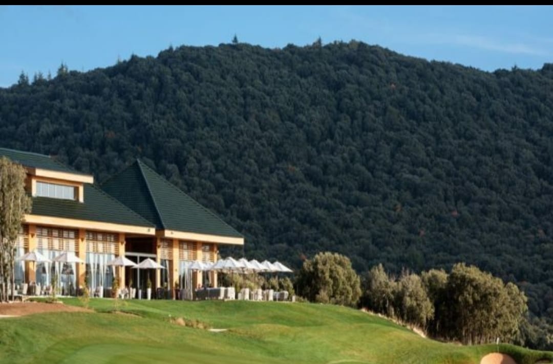 VS9 – Voyage Scolaire : Exploration de Fès, Ifrane, Meknès, Oualili et Moulay Idriss Zarhoune