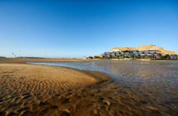 VSI5 – Voyage Scolaire International : Initiation au Kitesurf, Wingfoil et Pêche à Dakhla pour élèves étrangers